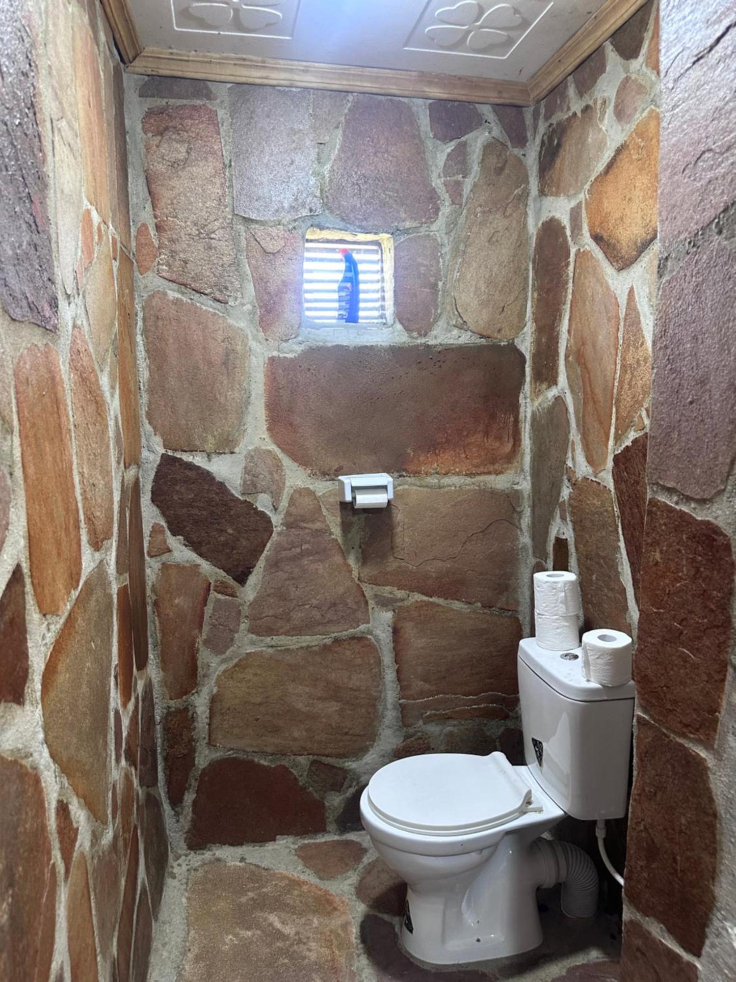 Luluka Guest House Sekenani Екстериор снимка