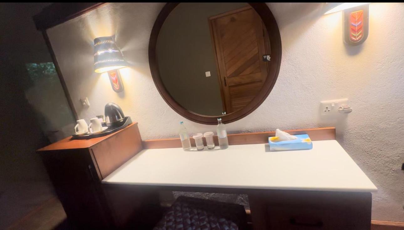 Luluka Guest House Sekenani Екстериор снимка