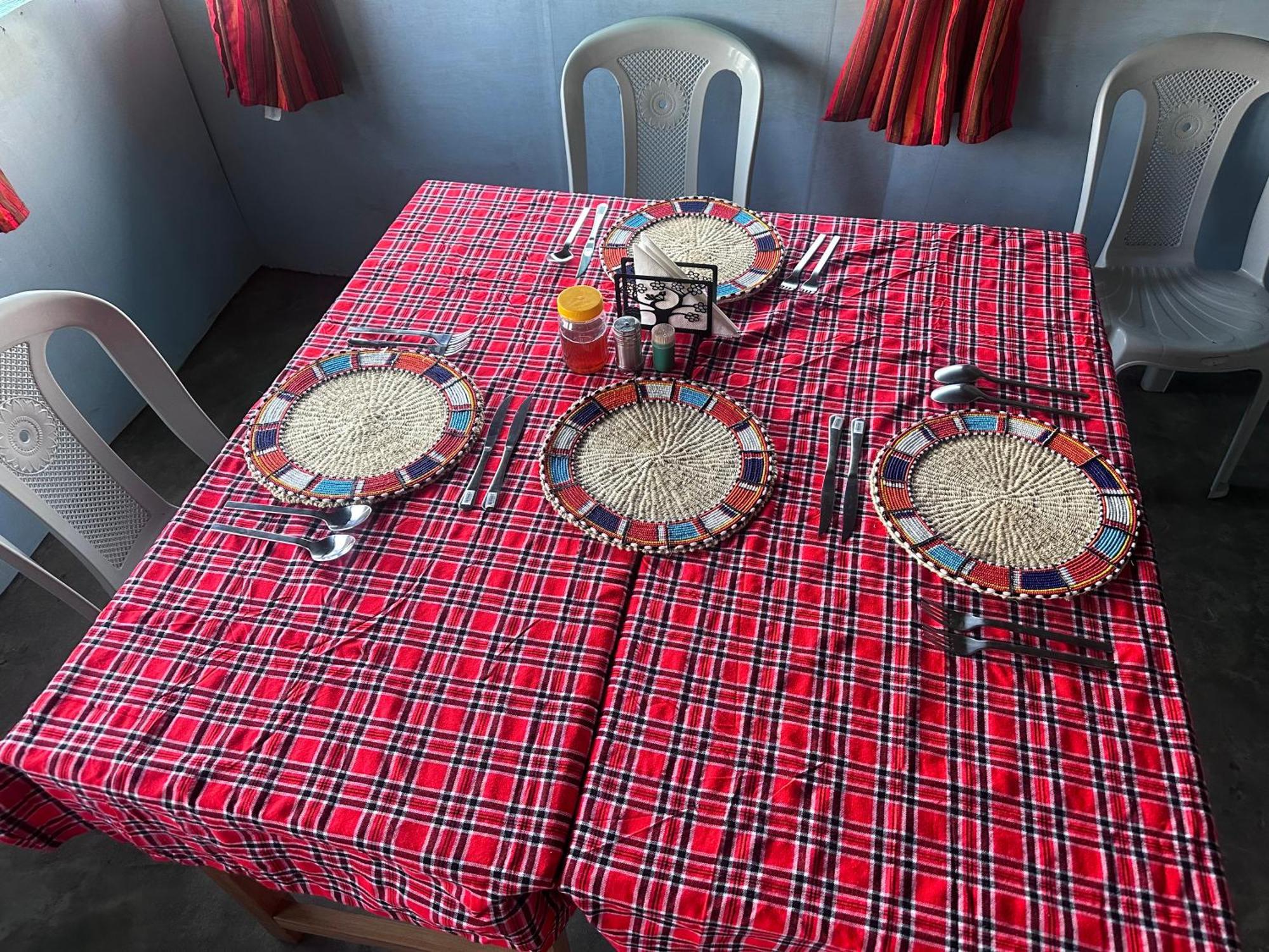 Luluka Guest House Sekenani Екстериор снимка